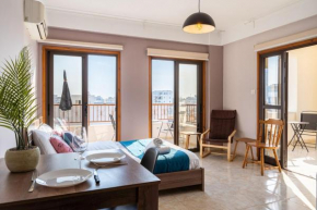 Ani's Stylish Studio W Terrace in Larnaca